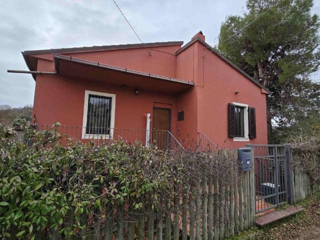 Villa in vendita a Controguerra TE