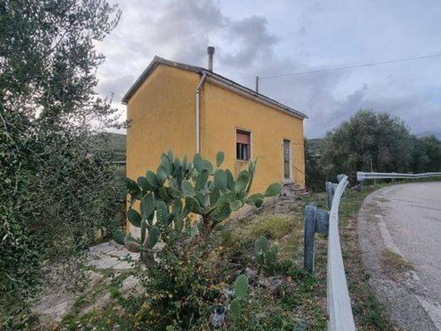 Villa in vendita a Contursi Terme SA