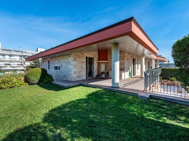 Villa in vendita a Conversano BA