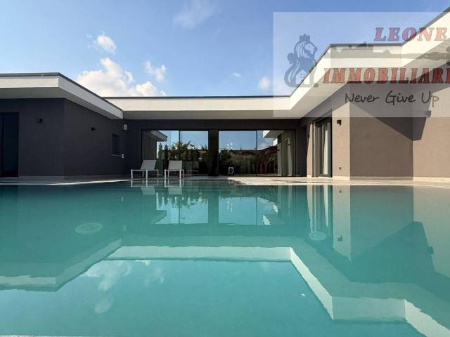 Villa in vendita a Copiano PV