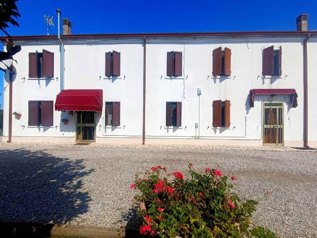 Villa in vendita a Copparo FE