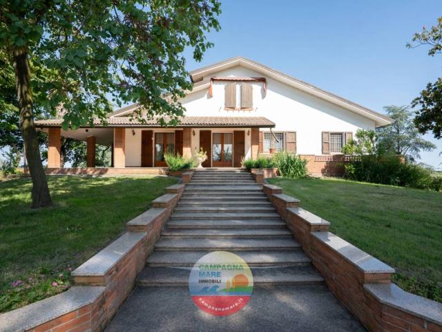 Villa in vendita a Copparo FE