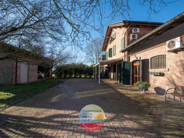 Villa in vendita a Copparo FE