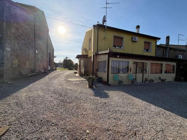 Villa in vendita a Copparo FE