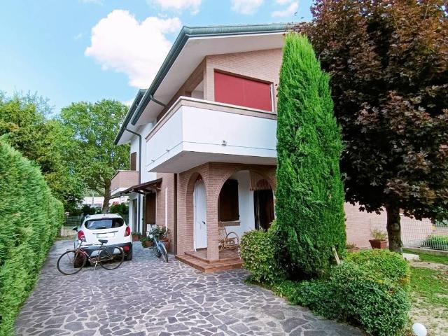 Villa in vendita a Copparo FE