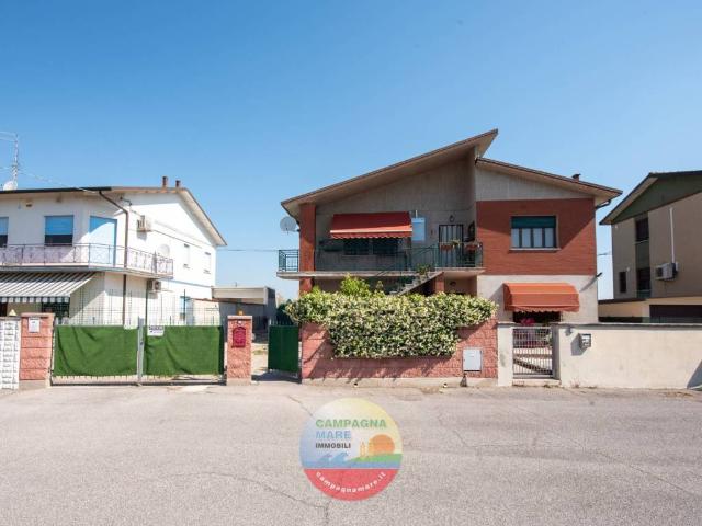 Villa in vendita a Copparo FE