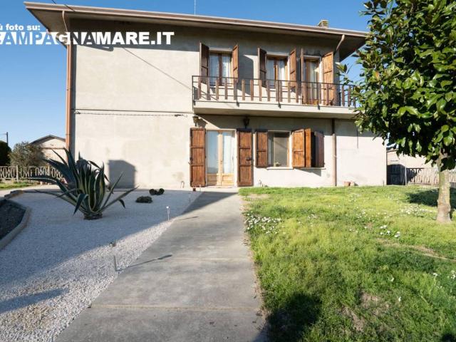 Villa in vendita a Copparo FE