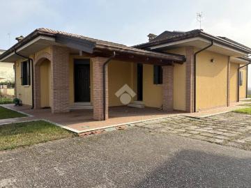 Villa in vendita a Copparo FE