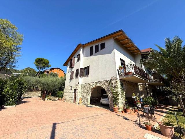 Villa in vendita a Corciano PG