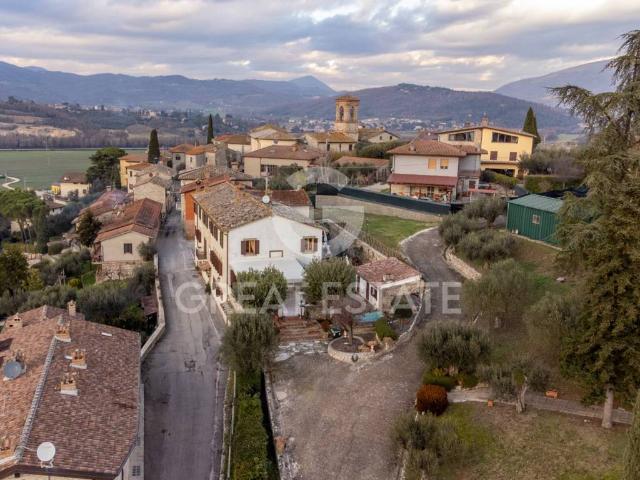 Villa in vendita a Corciano PG