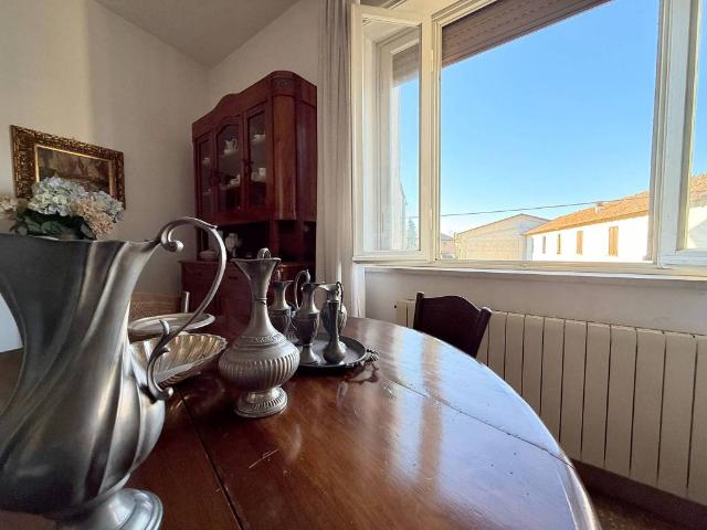 Villa in vendita a Corana PV