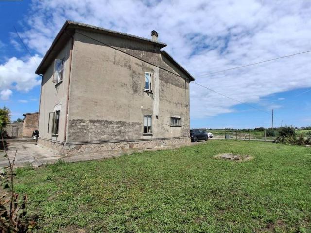 Villa in vendita a Corbola RO