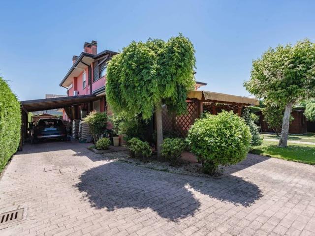 Villa in vendita a Corbola RO