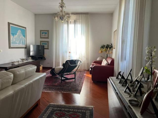 Villa in vendita a Corbetta MI