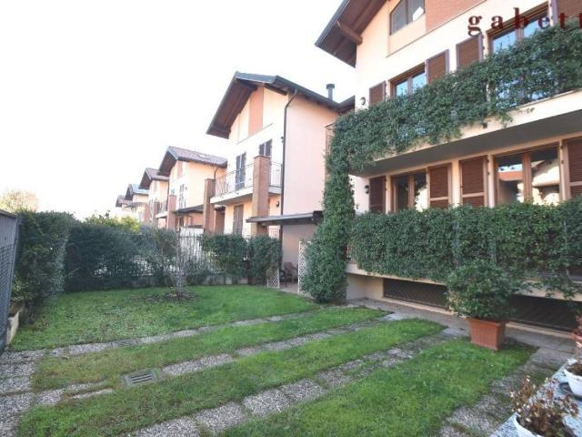Villa in vendita a Corbetta MI