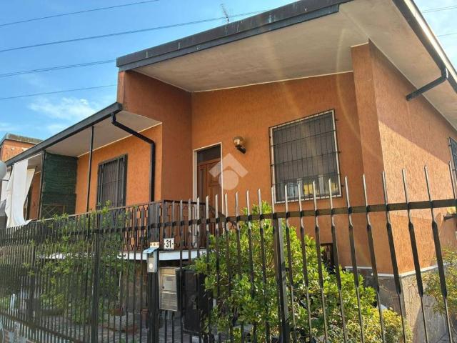 Villa in vendita a Corbetta MI