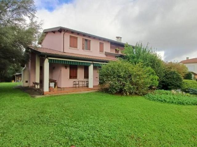 Villa in vendita a Cordovado PN
