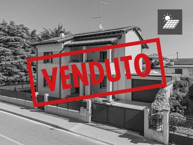 Villa in vendita a Cordenons PN