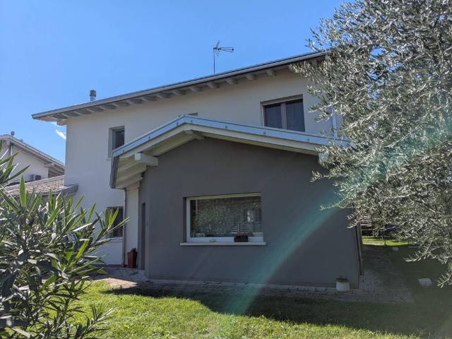 Villa in vendita a Cordenons PN