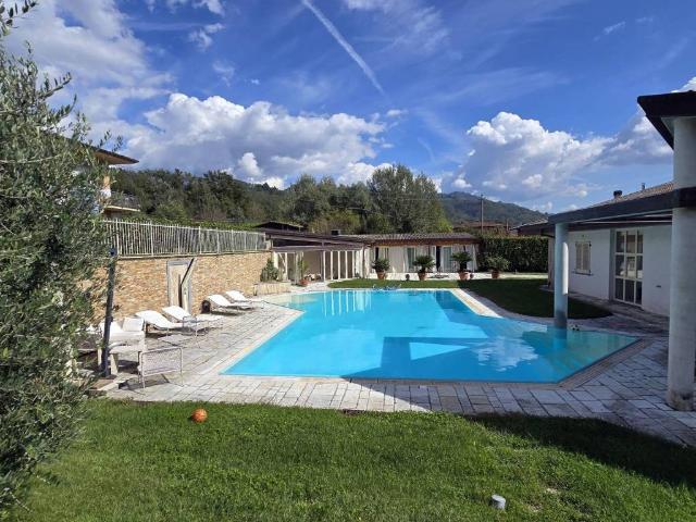 Villa in vendita a Coreglia Antelminelli LU