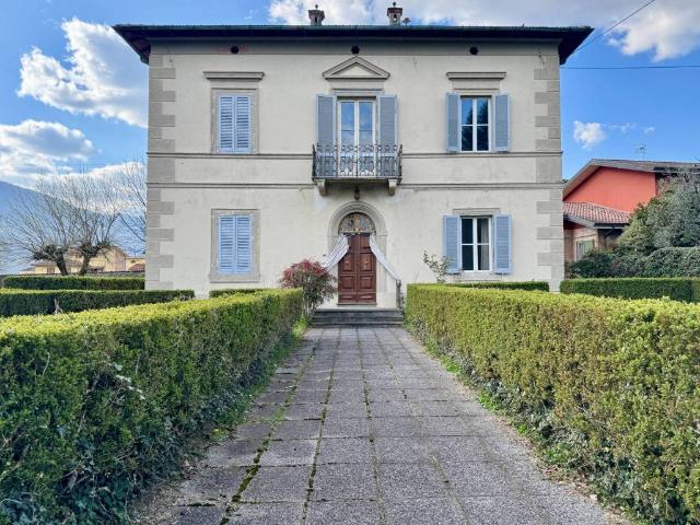 Villa in vendita a Coreglia Antelminelli LU