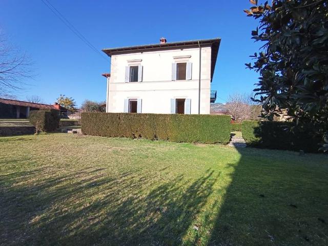 Villa in vendita a Coreglia Antelminelli LU