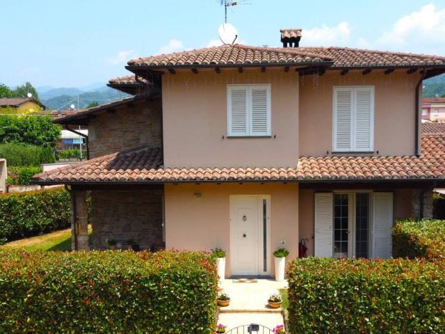 Villa in vendita a Coreglia Antelminelli LU