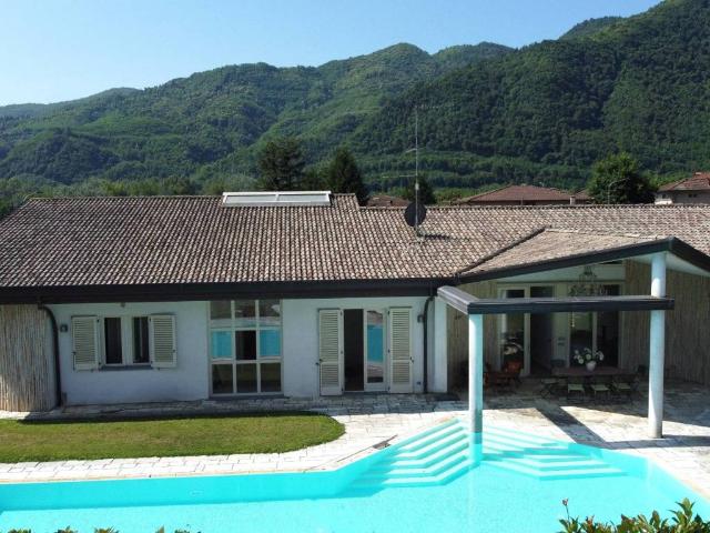 Villa in vendita a Coreglia Antelminelli LU