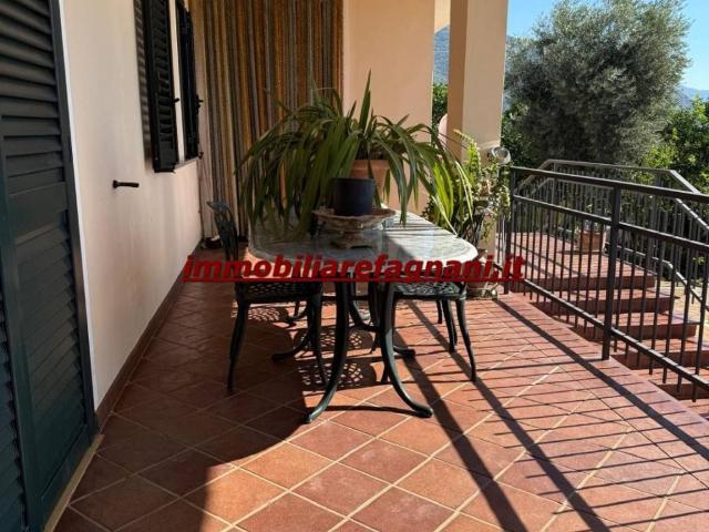 Villa in vendita a Cori LT