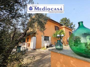 Villa in vendita a Cori LT