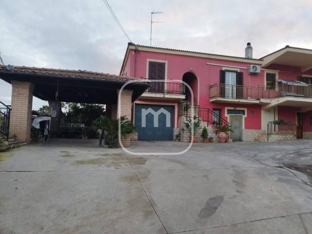 Villa in vendita a Cori LT