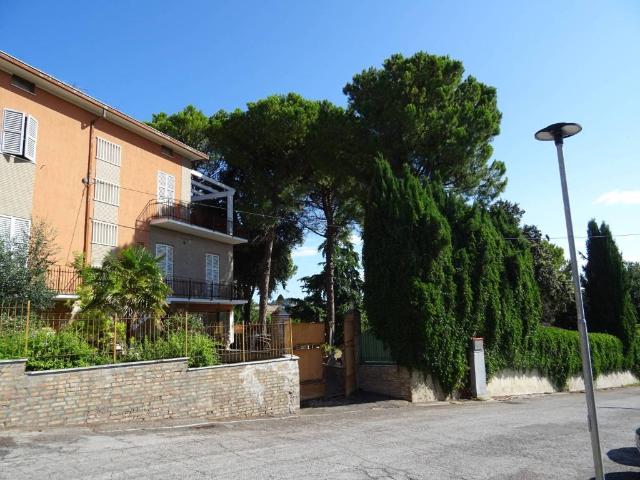 Villa in vendita a Corinaldo AN