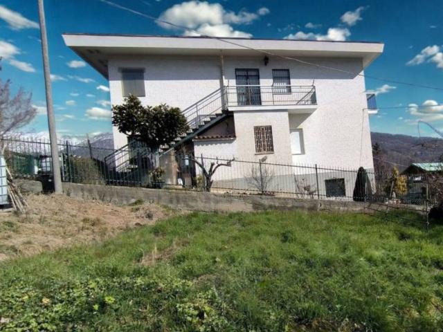 Villa in vendita a Corio TO