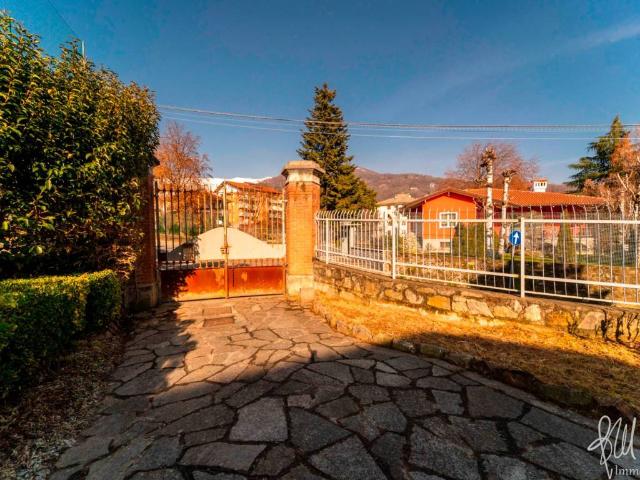 Villa in vendita a Corio TO