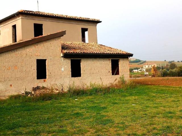 Villa in vendita a Coriano RN