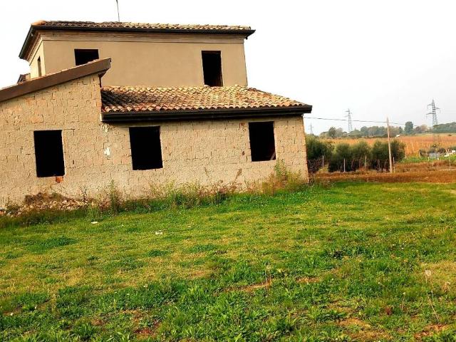 Villa in vendita a Coriano RN