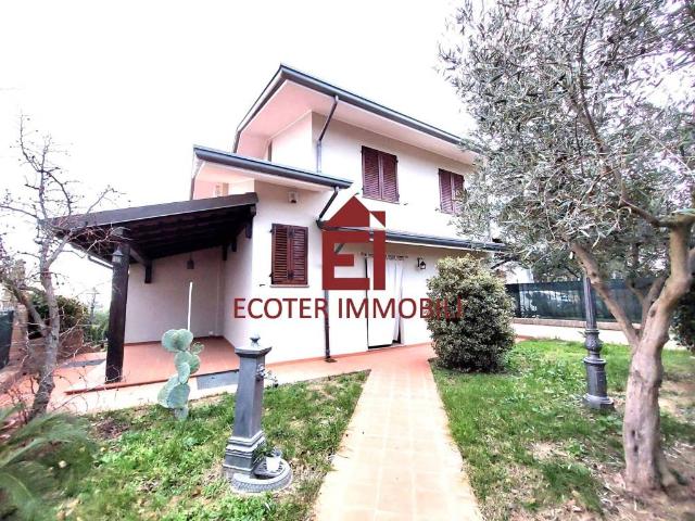 Villa in vendita a Coriano RN