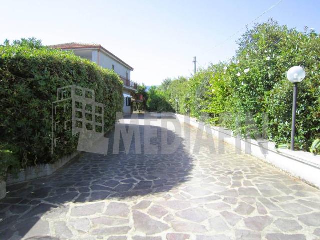 Villa in vendita a Corigliano Rossano CS