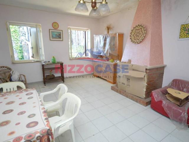 Villa in vendita a Corigliano Rossano CS