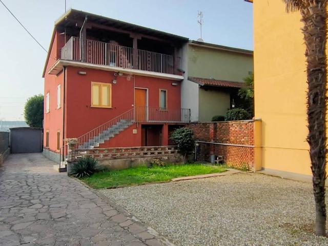 Villa in vendita a Cormano MI