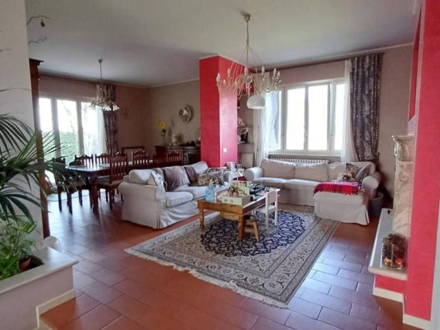 Villa in vendita a Corno Giovine LO
