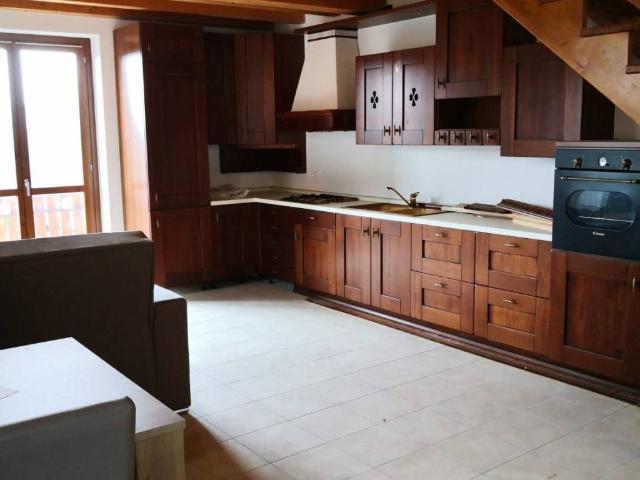Villa in vendita a Cornalba BG