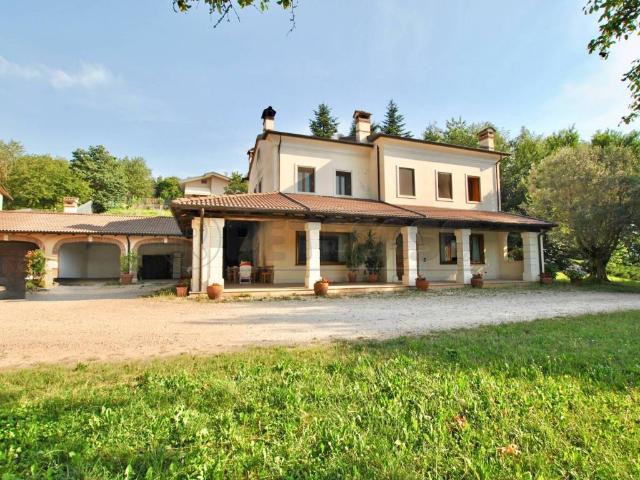 Villa in vendita a Cornedo Vicentino VI