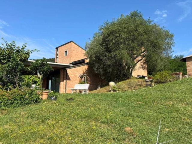 Villa in vendita a Cornuda TV