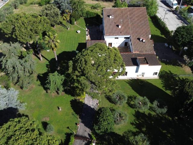 Villa in vendita a Corropoli TE