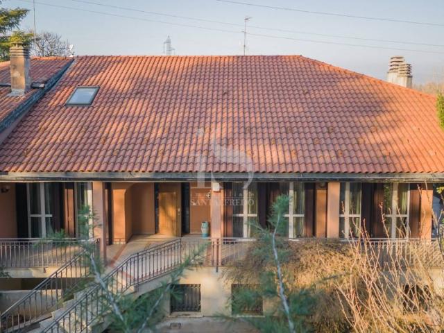Villa in vendita a Correzzana MB