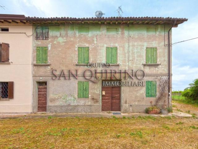 Villa in vendita a Correggio RE
