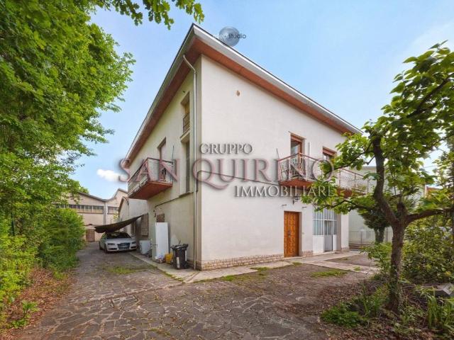 Villa in vendita a Correggio RE