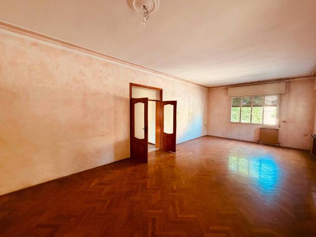 Villa in vendita a Correggio RE
