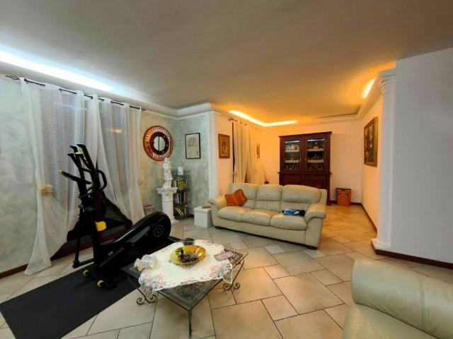 Villa in vendita a Correggio RE